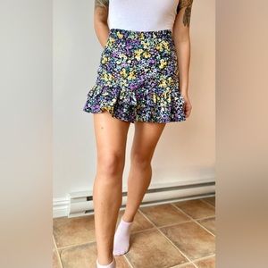 🔮Yellow purple floral print mini skirt ruffled bottom elastic high waist size S